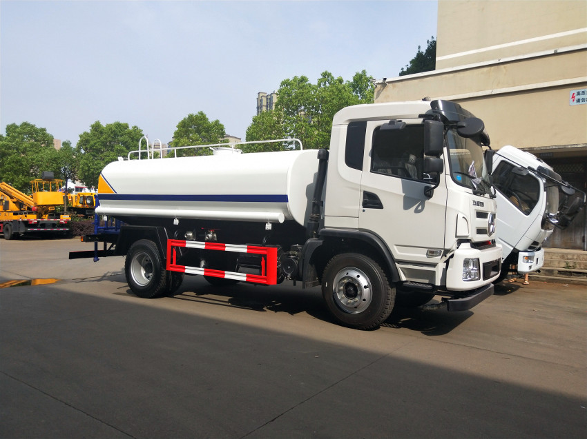 �����О�ˮ܇�N���������О�ˮ܇�S���N�ۣ������О�ˮ܇�S��ֱ�N��؛������