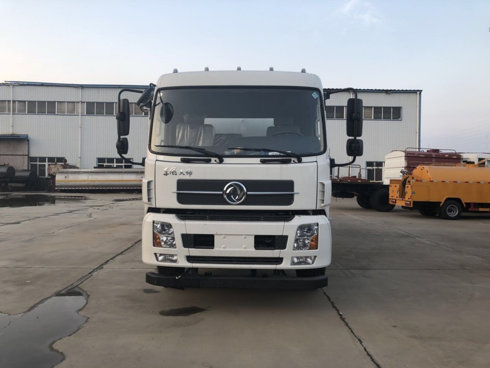 ��ˮ܇���Ўׇ������������F