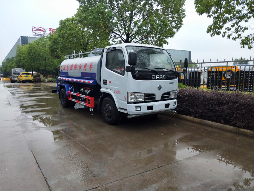 �|�L�������10����ˮ܇-��ˮ܇-����ǰ���ӱ���ɽ���ژ��睲ˮ