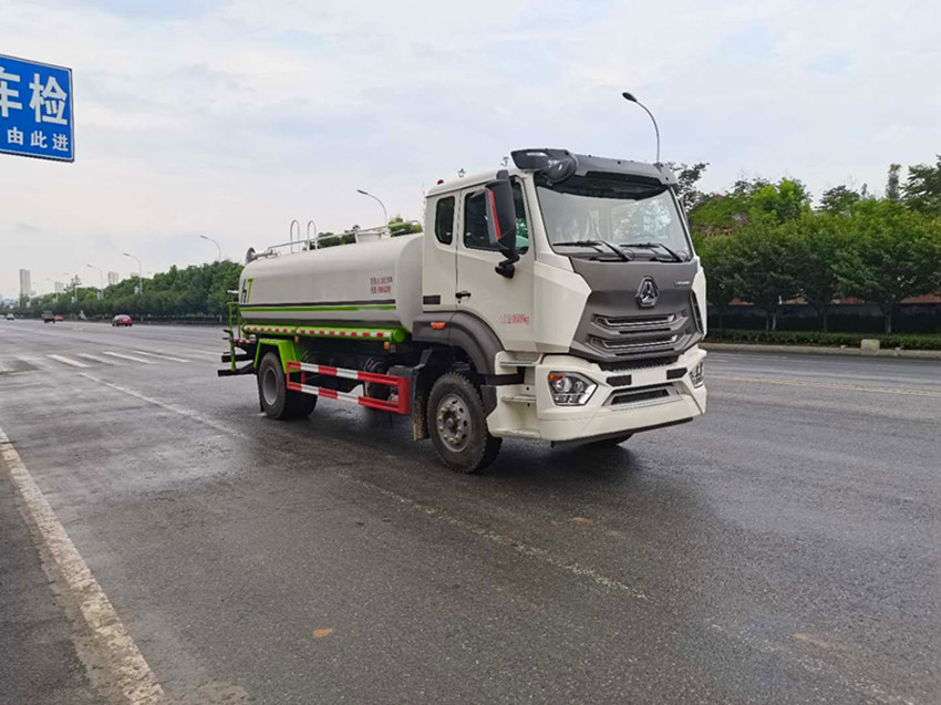 ƽ���О�ˮ܇�r��-ƽ���О�ˮ܇�N��-ƽ���О�ˮ܇�S��ֱ�N