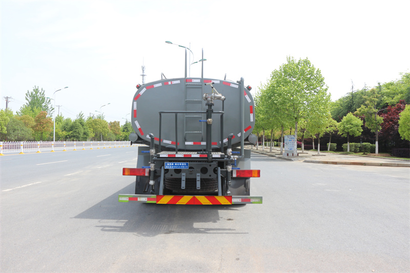 �|�L(f��ng)���\���p��20����ˮ܇(ch��)-�|�L(f��ng)�߶˴��͞�ˮ܇(ch��)-����ӯͨ��܇(ch��)