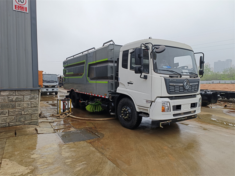 ���܇(ch��)--��������C(j��)���ˣ�δ��(l��i)���܇(ch��)�ĸ���