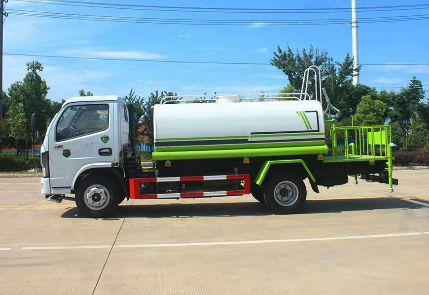 �|�L������5����ˮ܇��(c��)��չʾ�D