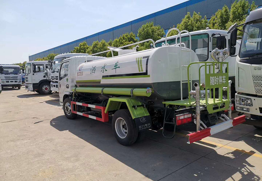 �|�L������5����ˮ܇��չʾ�D